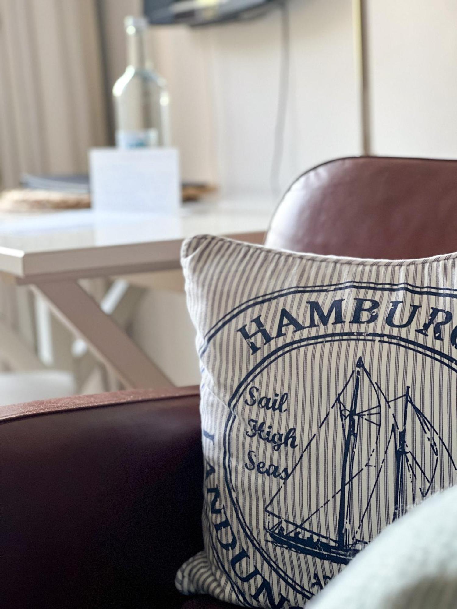 Von Deska Townhouses - Ivy House Hamburg Ngoại thất bức ảnh